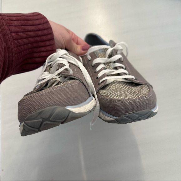 Dr. Scholl’s Anna Memory Foam Cool Fit Women’s Gray & Blue Sneakers Sz 11M GUC - Picture 8 of 10